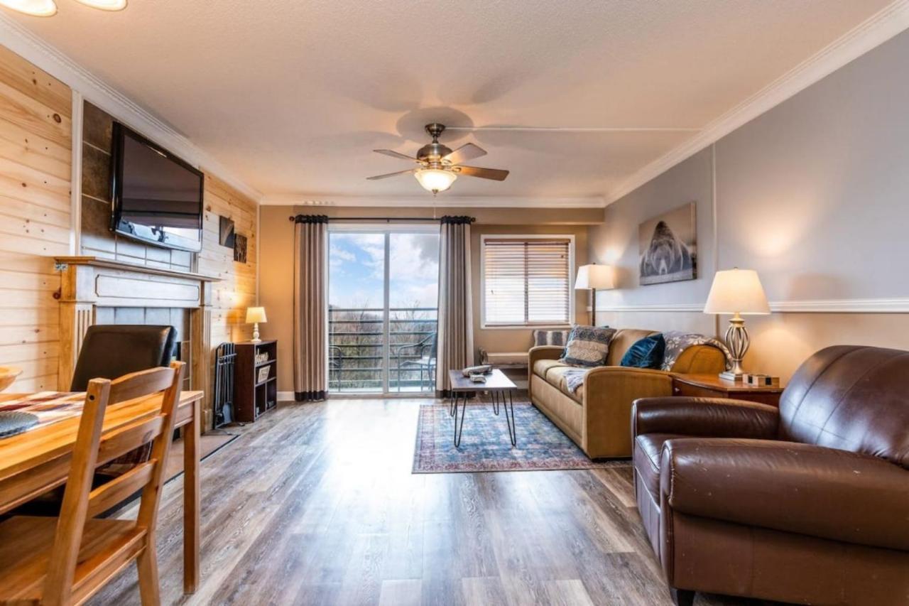 גטלינבורג Sky High Views!!-Peak Mountaintop-Outdoor Pool-Close To Downtown-Private Balcony-Wifi-Cable מראה חיצוני תמונה