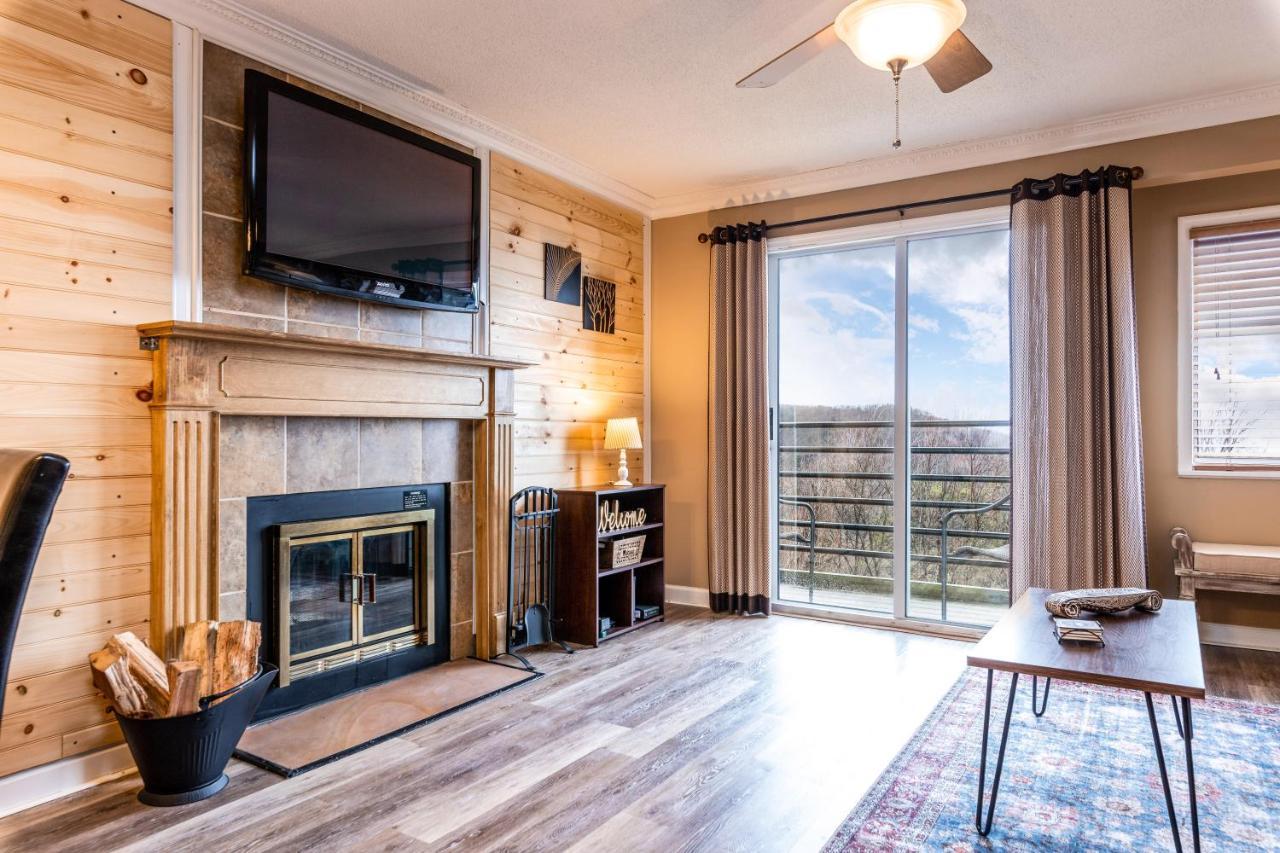 גטלינבורג Sky High Views!!-Peak Mountaintop-Outdoor Pool-Close To Downtown-Private Balcony-Wifi-Cable מראה חיצוני תמונה