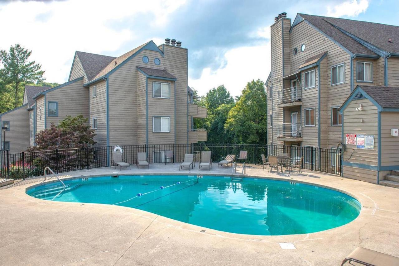 גטלינבורג Sky High Views!!-Peak Mountaintop-Outdoor Pool-Close To Downtown-Private Balcony-Wifi-Cable מראה חיצוני תמונה