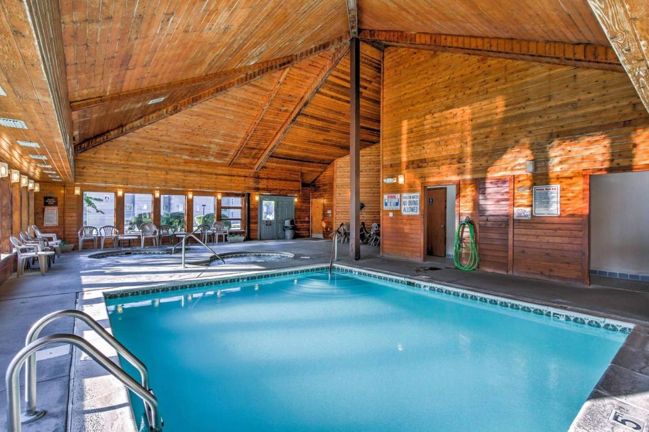 גטלינבורג Sky High Views!!-Peak Mountaintop-Outdoor Pool-Close To Downtown-Private Balcony-Wifi-Cable מראה חיצוני תמונה