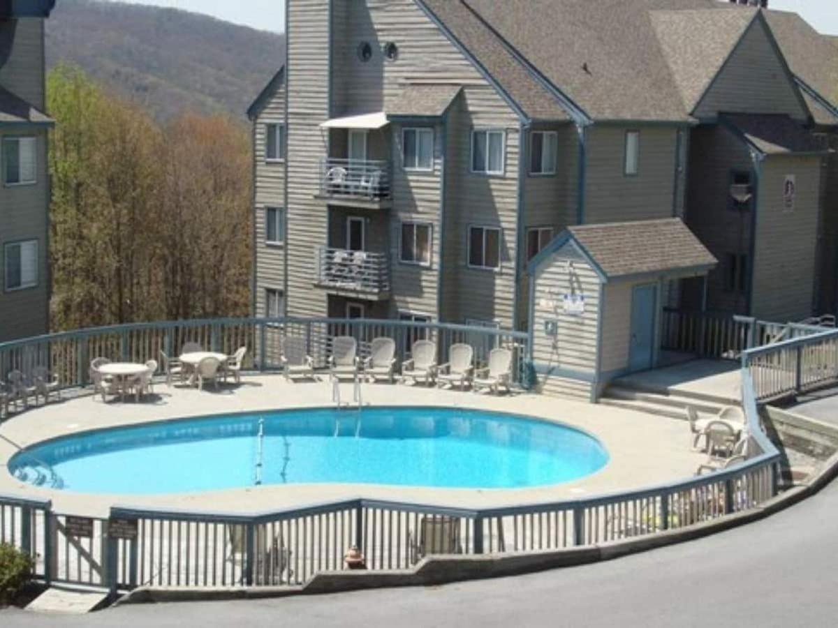 גטלינבורג Sky High Views!!-Peak Mountaintop-Outdoor Pool-Close To Downtown-Private Balcony-Wifi-Cable מראה חיצוני תמונה